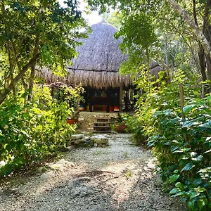 Glamping Bunga Lotus Campingplatz